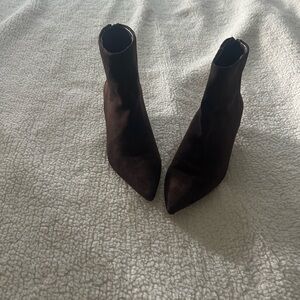 Tahari Elegant Dark Brown Ankle Boots